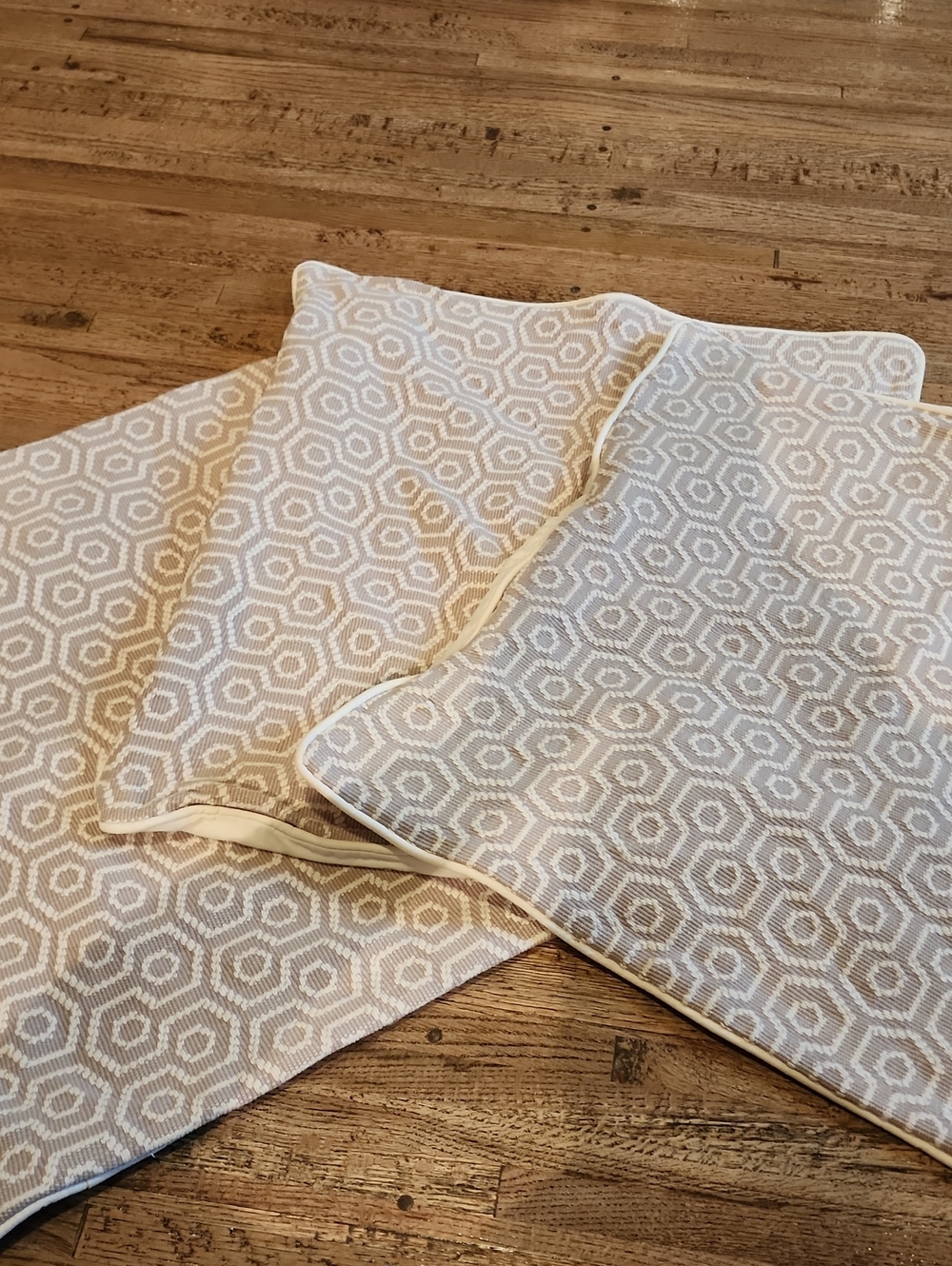 Geometric Hexagon 20x20 Accent Pillow Covers - Cream Beige